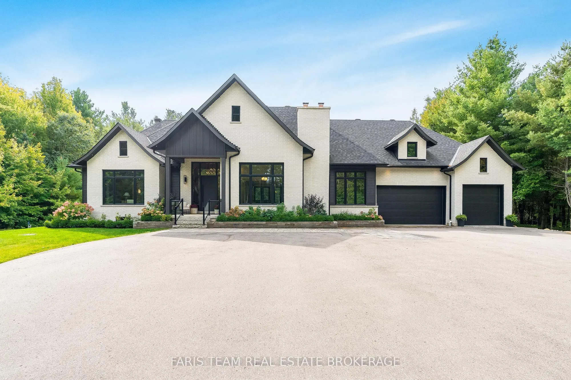 4 Sycamore Circle, ON L0L 2K0