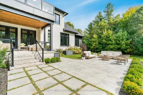 4 Sycamore Circle, ON L0L 2K0