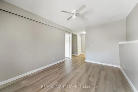 218 Hilda Street, ON L3V 1J1