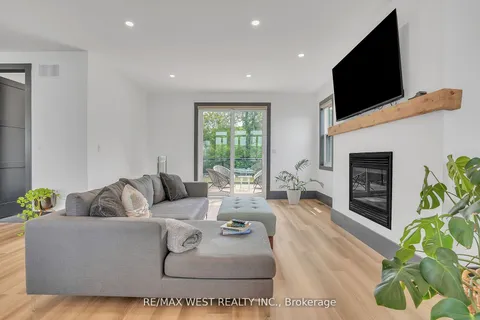 171 Fox Street, ON L9M 1E7