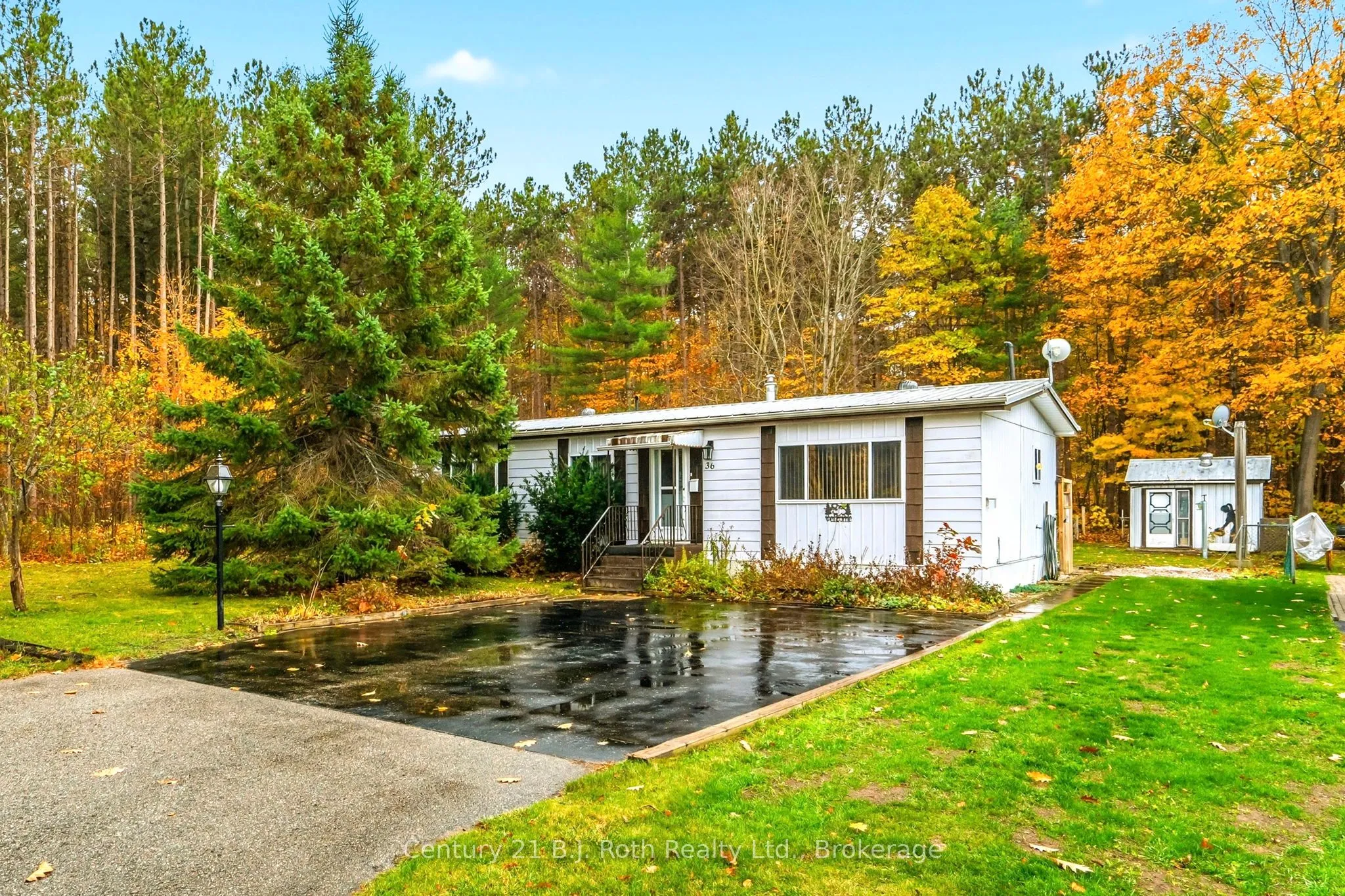 5263 Elliott Side Road, ON L4R 4K3