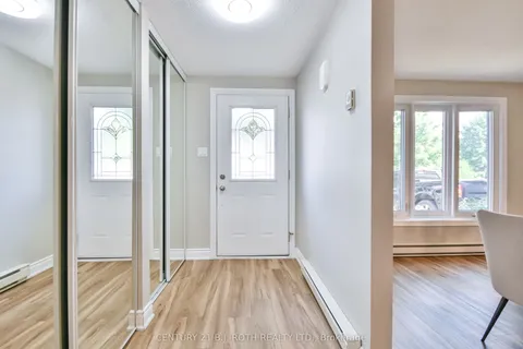 49 Ridgeway Avenue, ON L4N 5M2