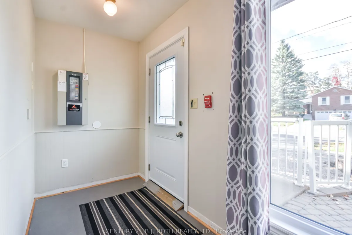 263 Anne Street, ON L4N 4Y1