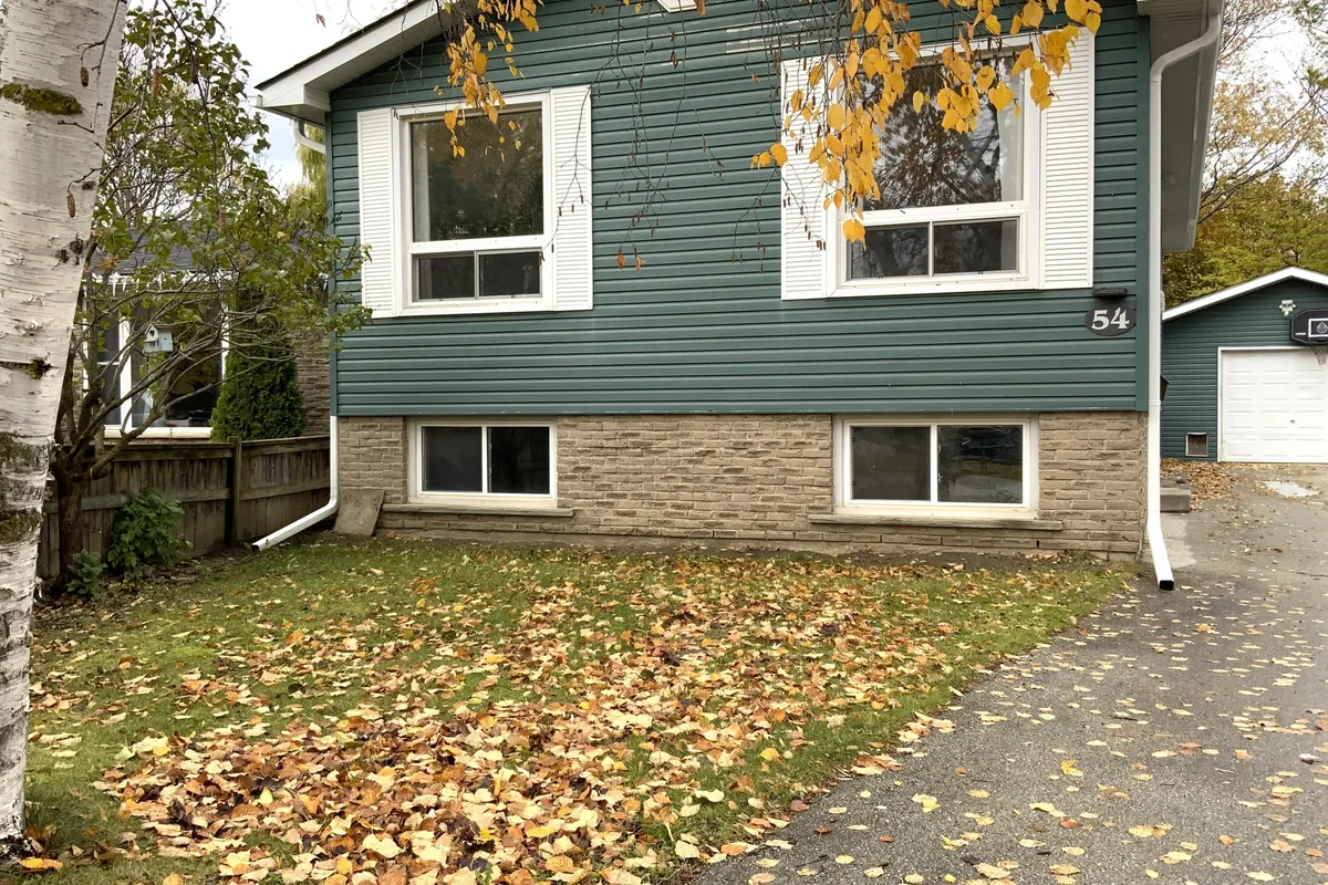 54 Courtice Crescent, ON L9Y 4G1