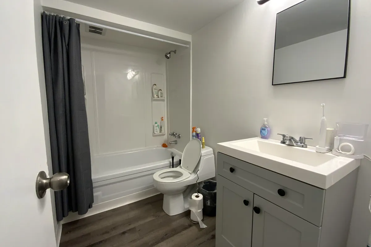 54 Courtice Crescent, ON L9Y 4G1