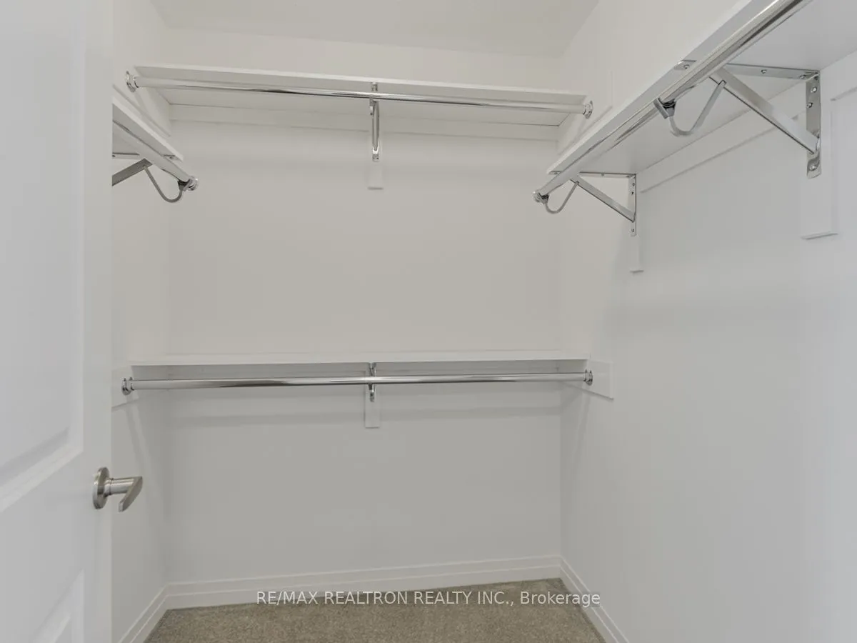 17 Shepherd Drive, ON L9J 0L1