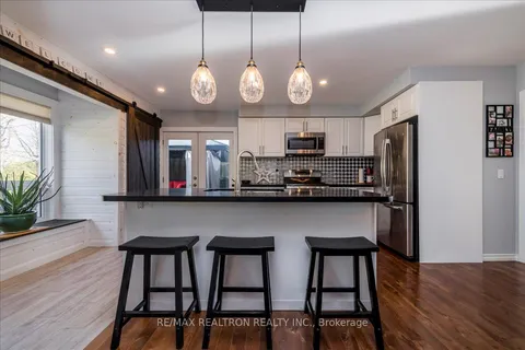 28 Frontier Avenue, ON L3V 7S8