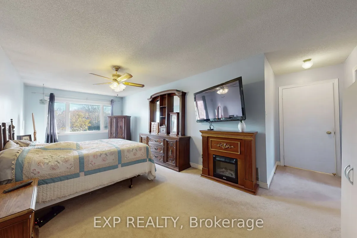 4 Trillium Crescent, ON L4N 5P5