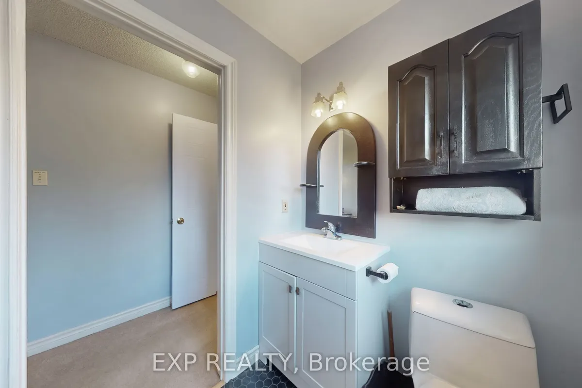 4 Trillium Crescent, ON L4N 5P5