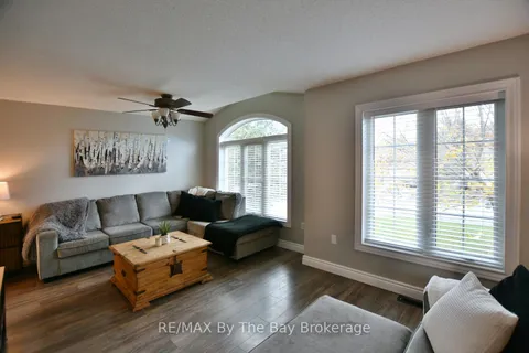 69 Caribou Trail, ON L9Z 1N3