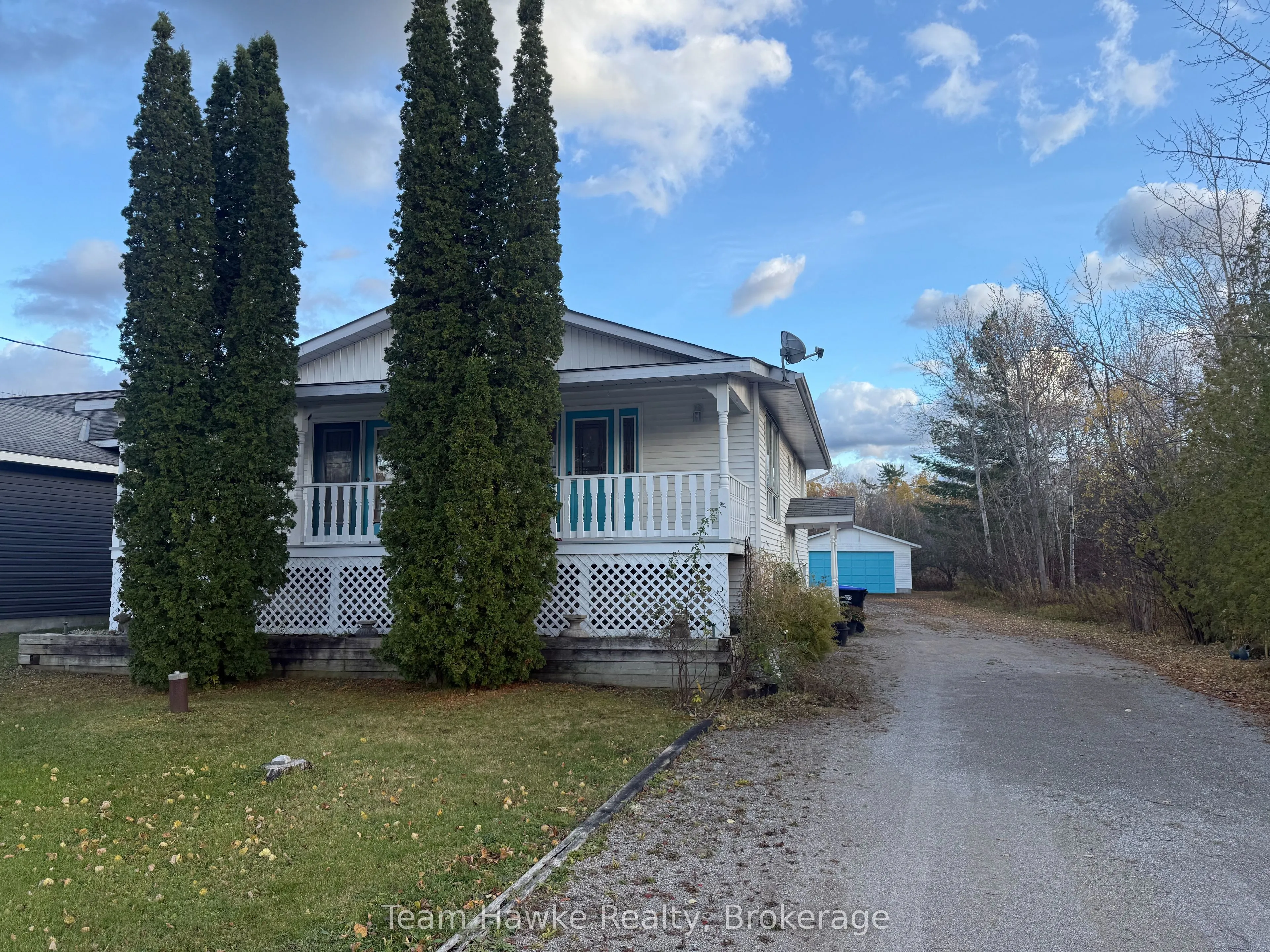 203 Woodlands Avenue, ON L0K 1R0