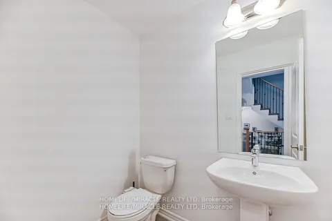 138 Elgin Street, ON L3V 8P7