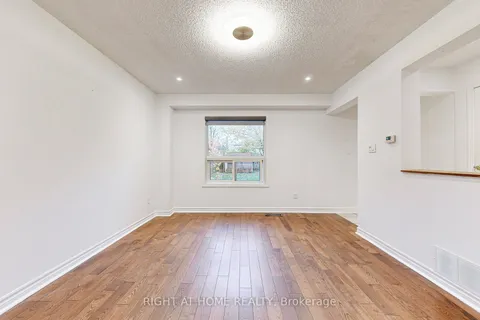 91 O'shaughnessy Crescent, ON L4N 7L9