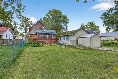 16 John Street, ON L0K 1E0