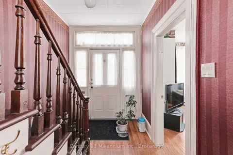 332 Ste Marie Street, ON L9Y 3K8