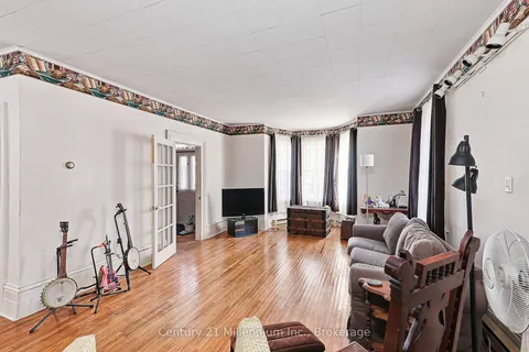 332 Ste Marie Street, ON L9Y 3K8