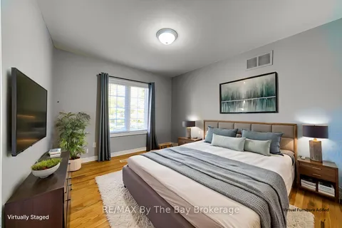 45 William Avenue, ON L9Z 2X3