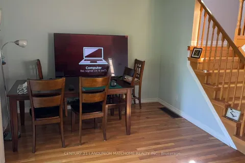 296 Pringle Drive, ON L4N 0Z2