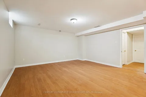 136 Marsellus Drive, ON L4N 0E1