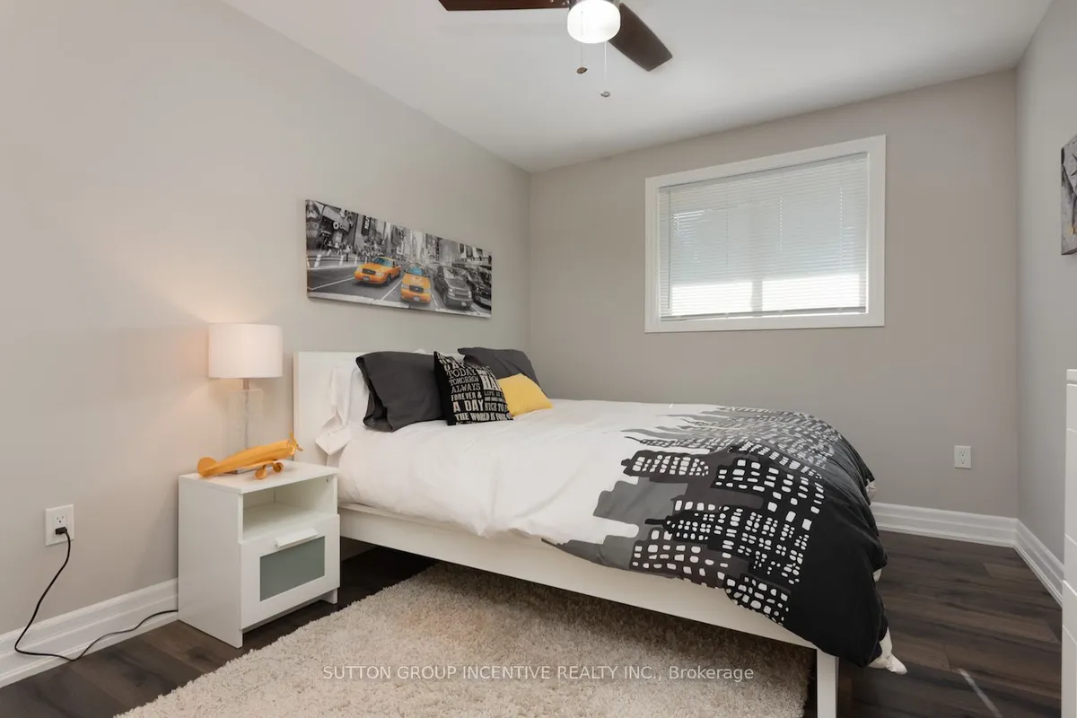 1193 sunnidale Road, ON L9X 0T4