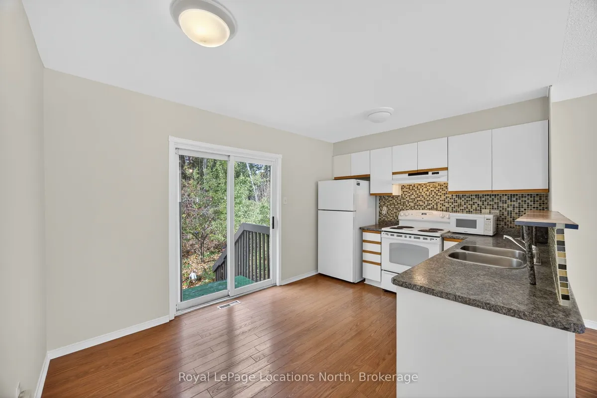 12 Brillinger Drive, ON L9Z 1G3