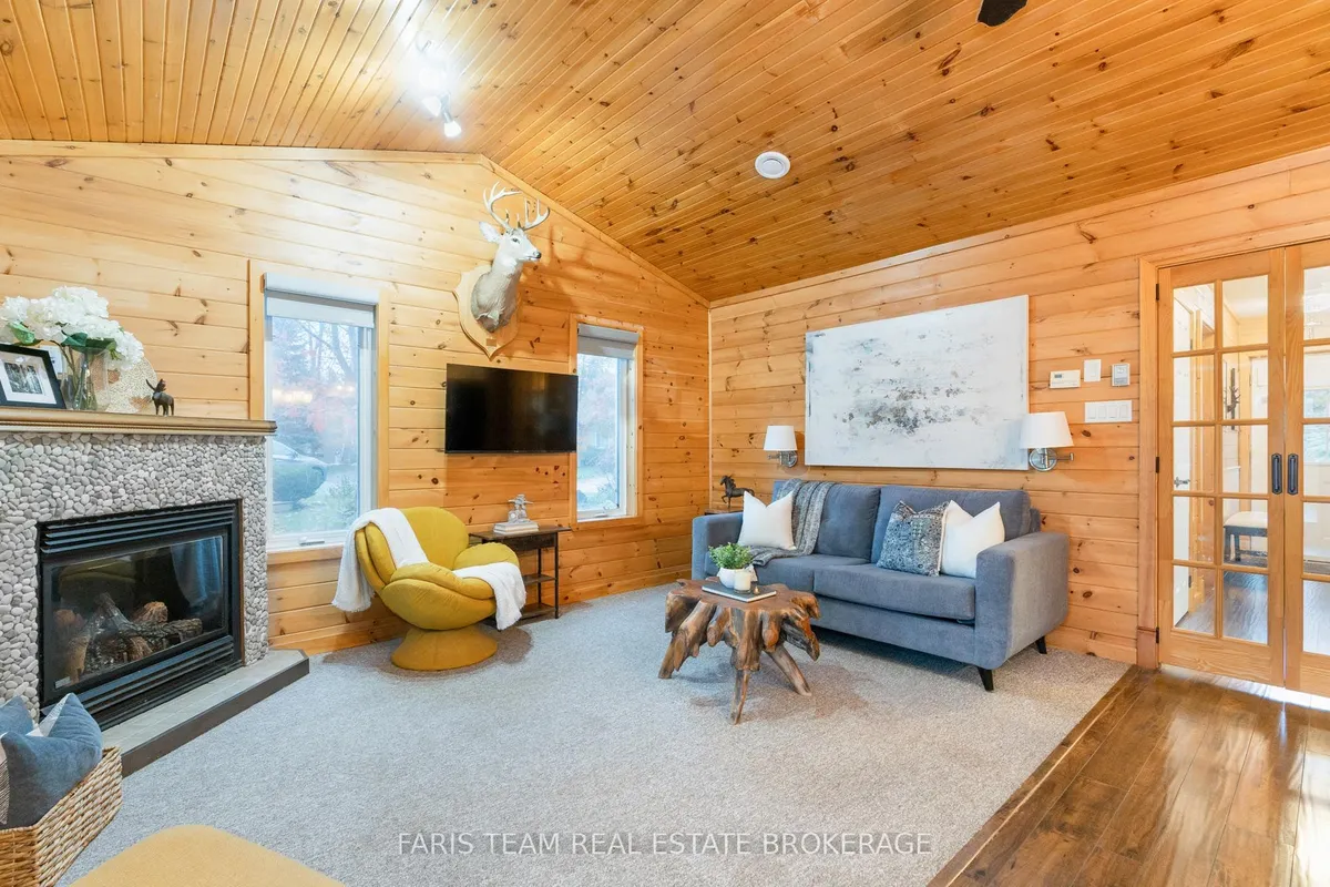 12 Cabin Crescent, ON L9Z 1X7