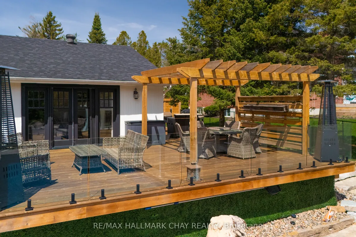 7 Jodies Lane, ON L9X 0M4