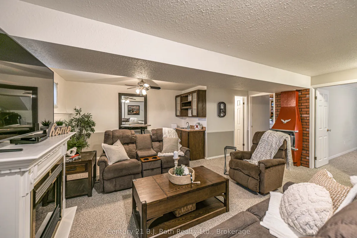 12 Kehoe Court, ON L3V 7B5