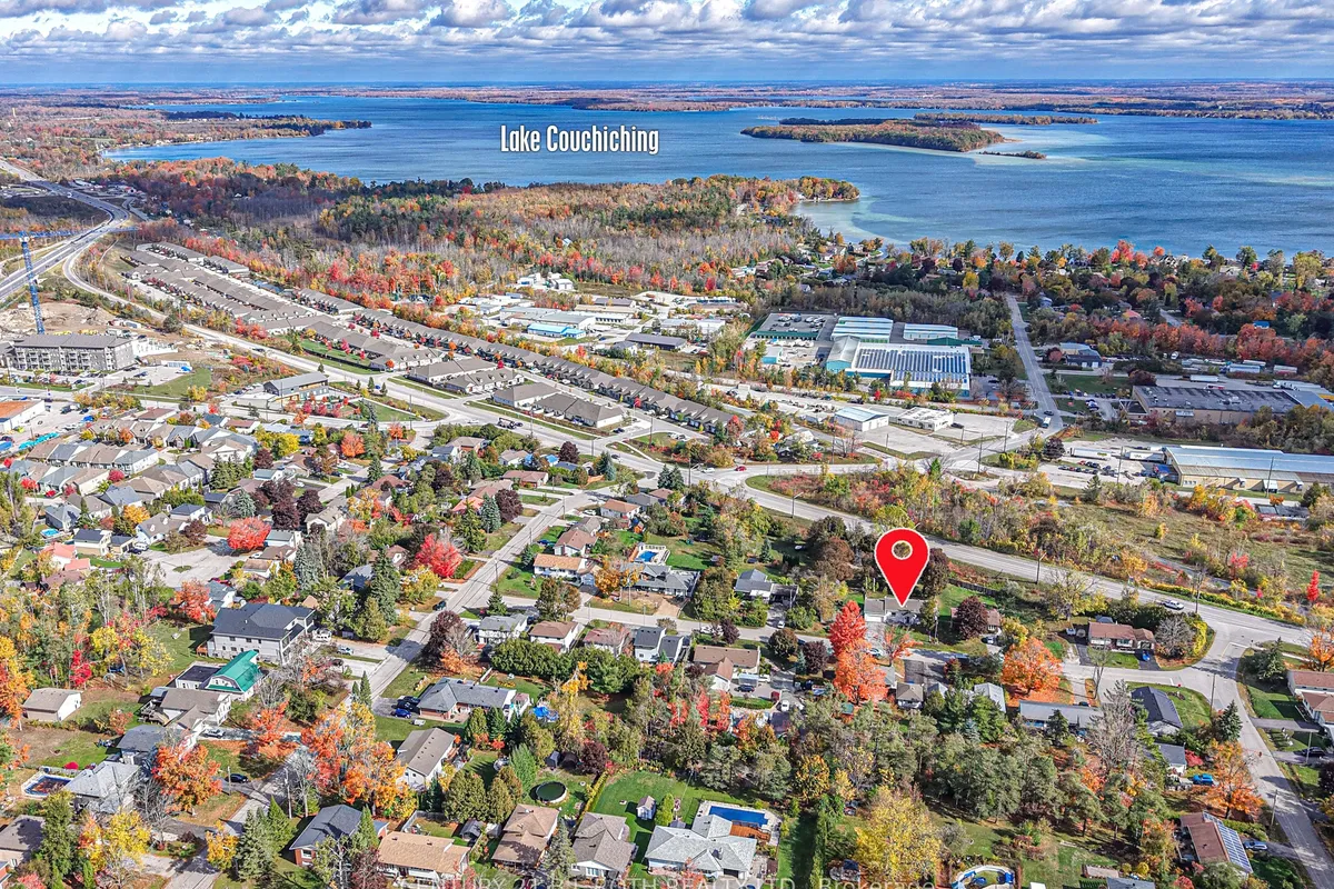 16 First Street, ON L3V 4A9