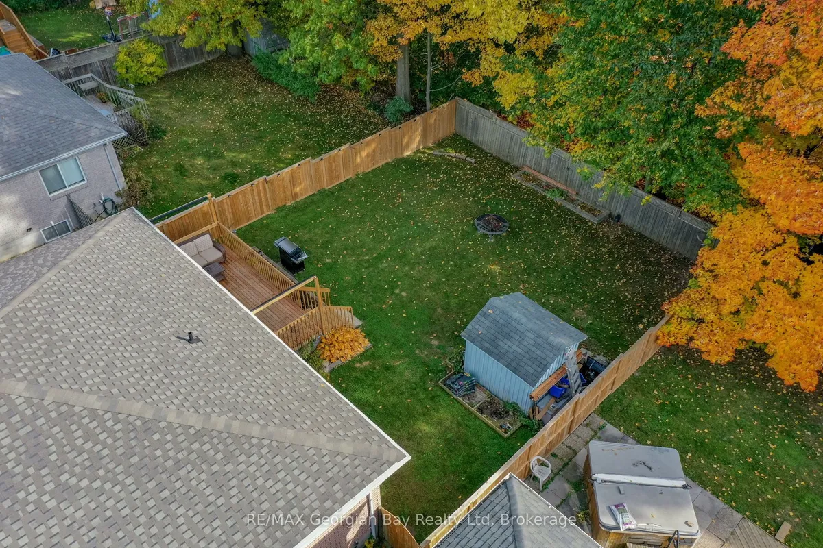 925 Dominion Avenue, ON L4R 4W2