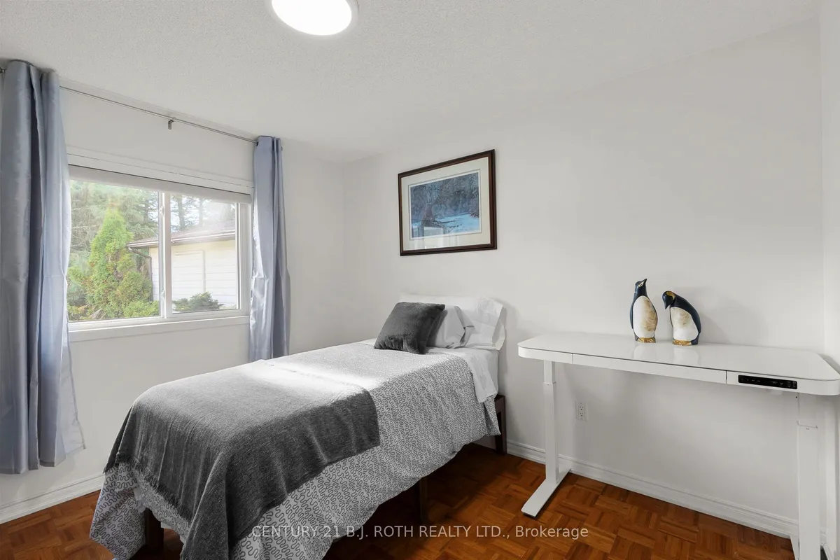 60 Tamarack Drive, ON L0L 1T0