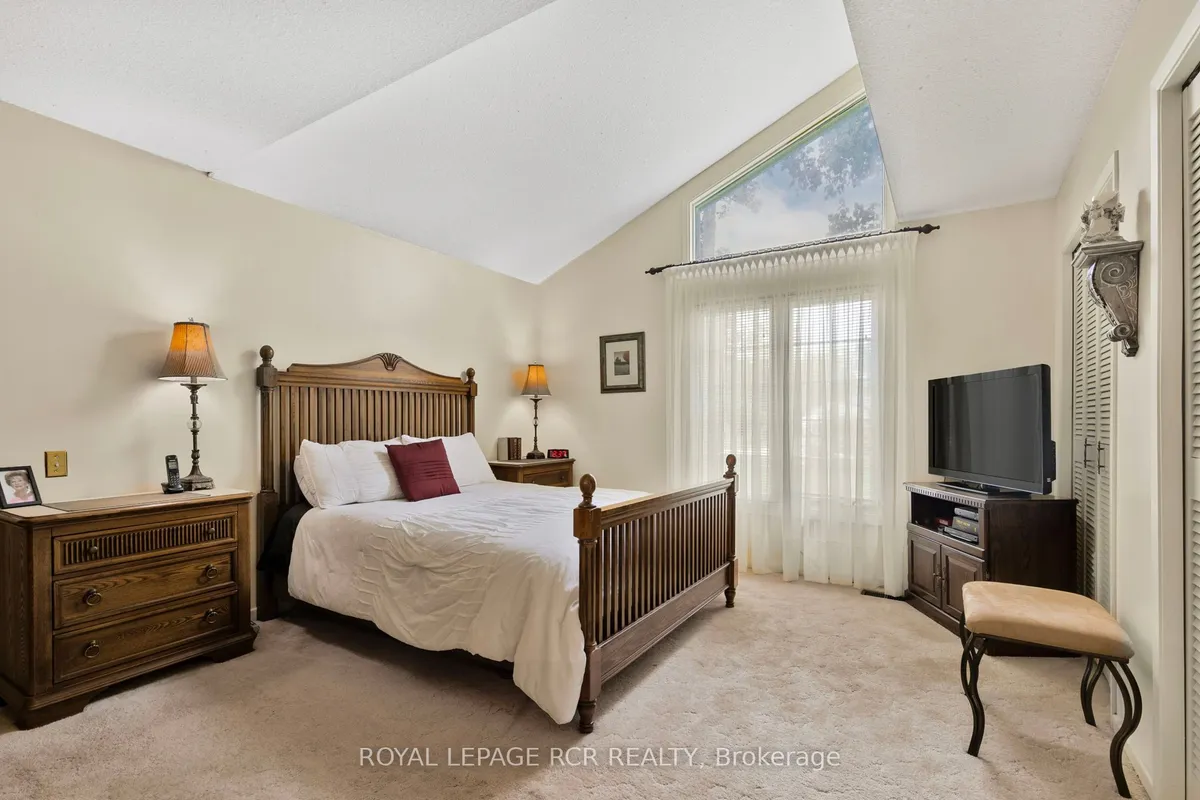 5 Park Lane, ON L0K 1B0