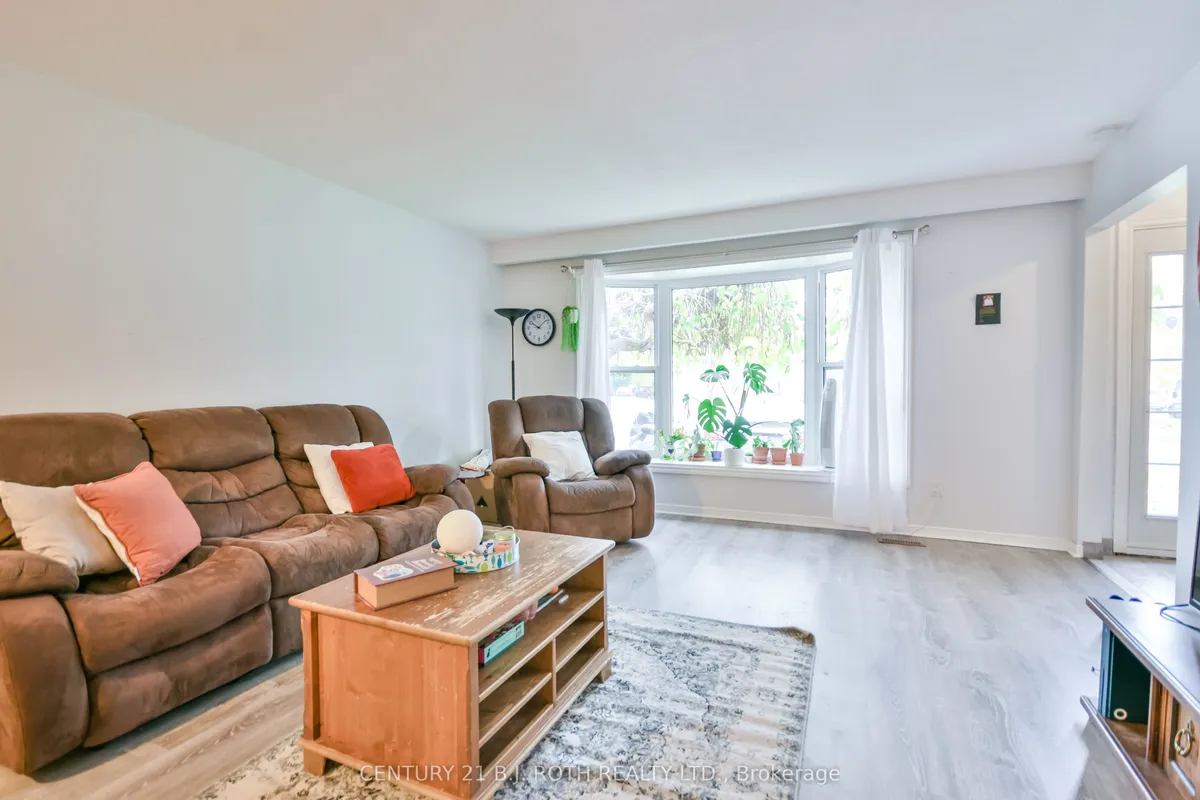 75 Bernick Drive, ON L4M 5C1