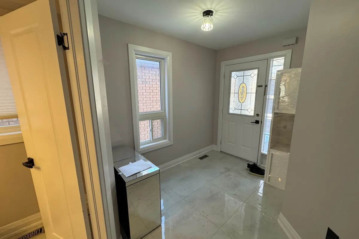 49 Catherine Drive, ON L4N 0Y5