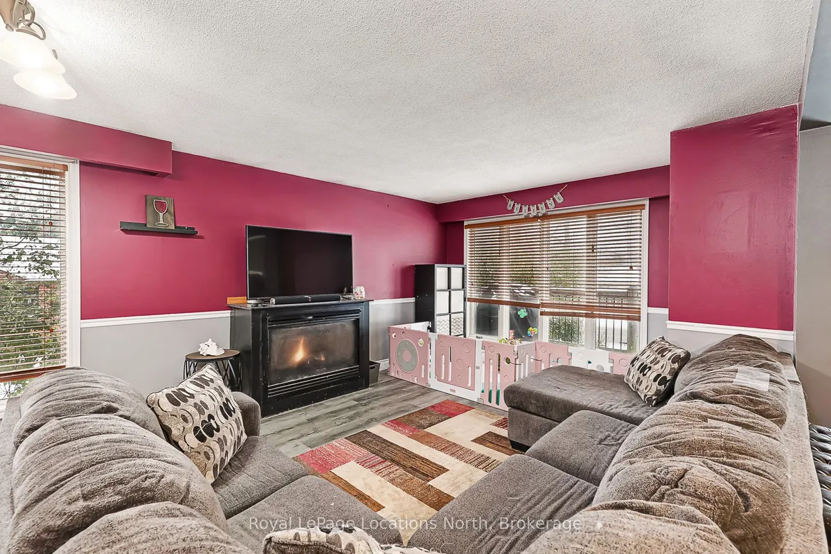 88 Campbell Street, ON L9Y 2K8