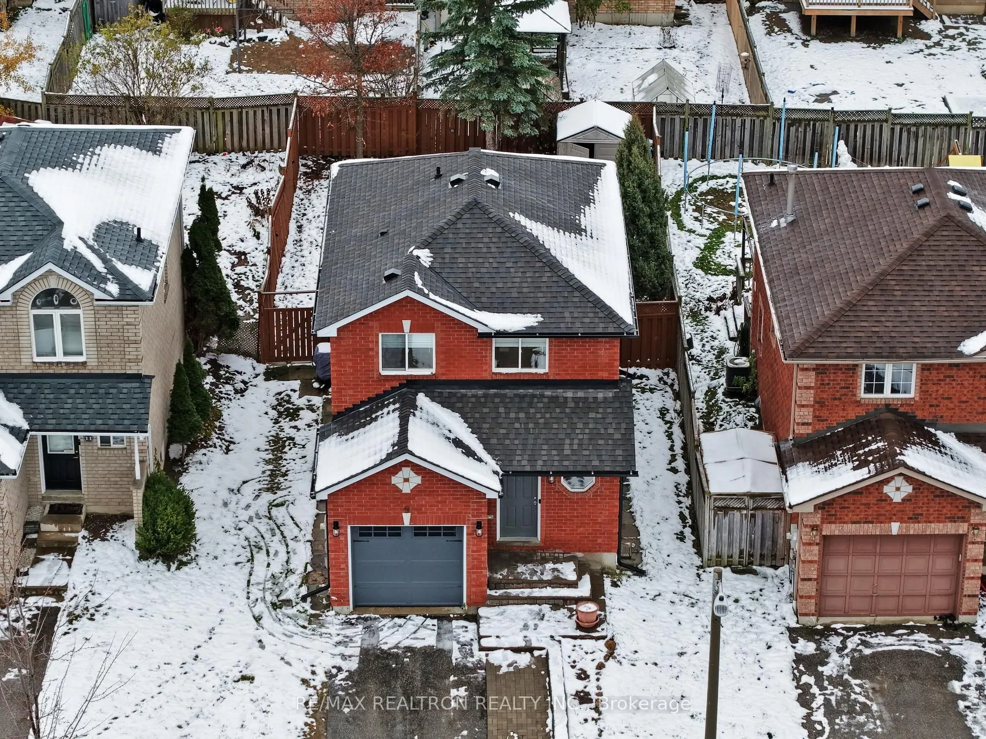 9 Booth Lane, ON L4N 0S5