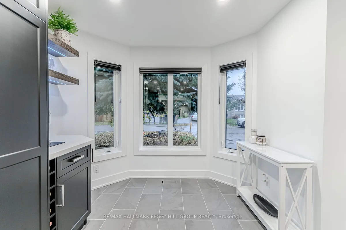 50 Downing Crescent, ON L4N 8V6