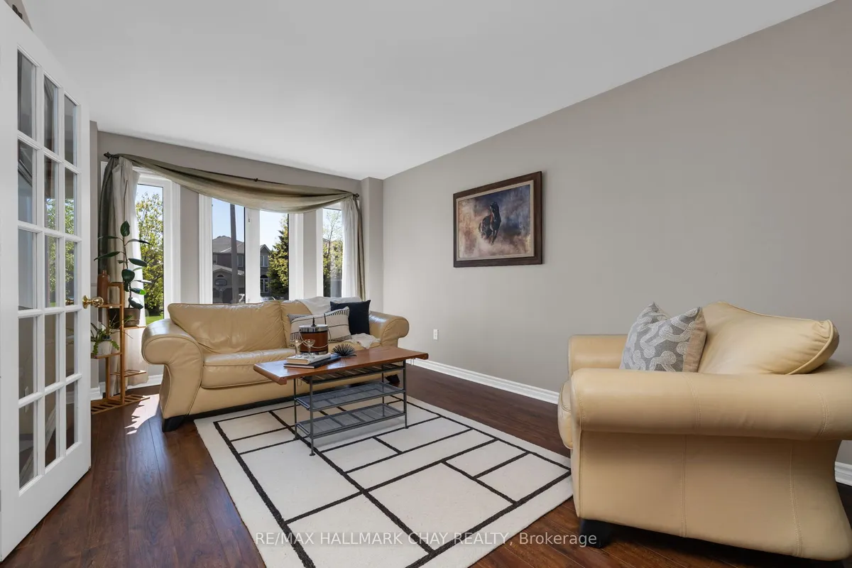 3 Meyer Avenue, ON L4M 6X2