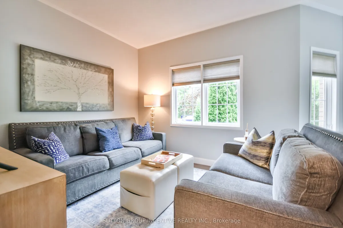 30 Bruce Crescent, ON L4N 8T8