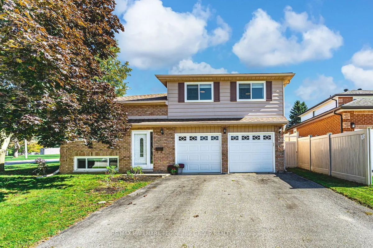 2 Carmichael Court, ON L3V 7R6