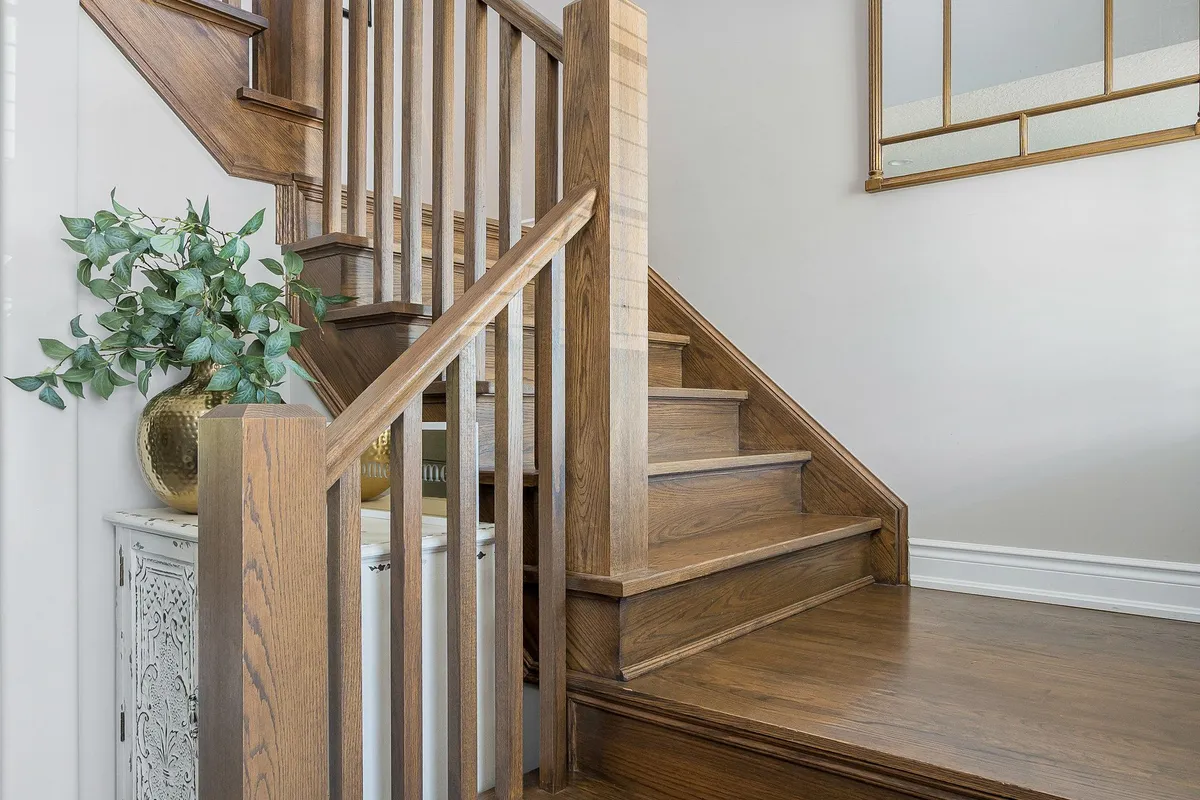 21 Marta Crescent, ON L4N 3N6