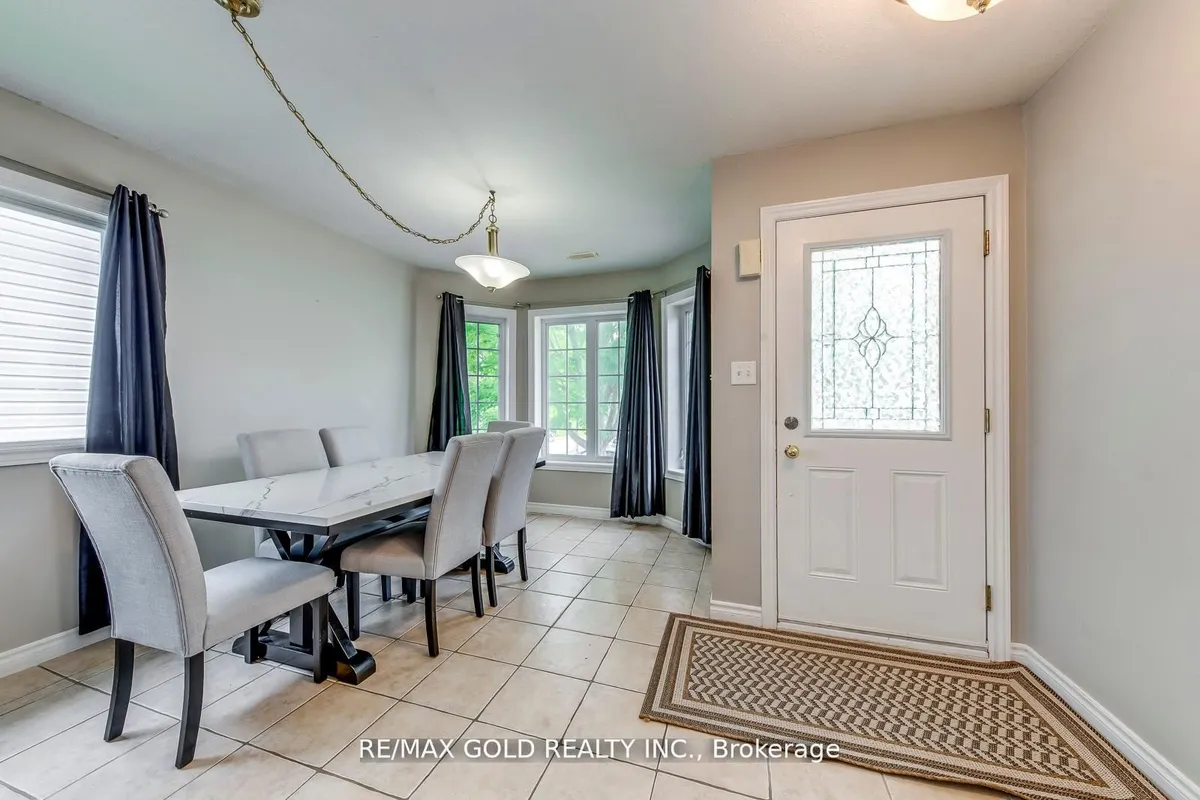 75 Campbell Avenue, ON L4N 2T2