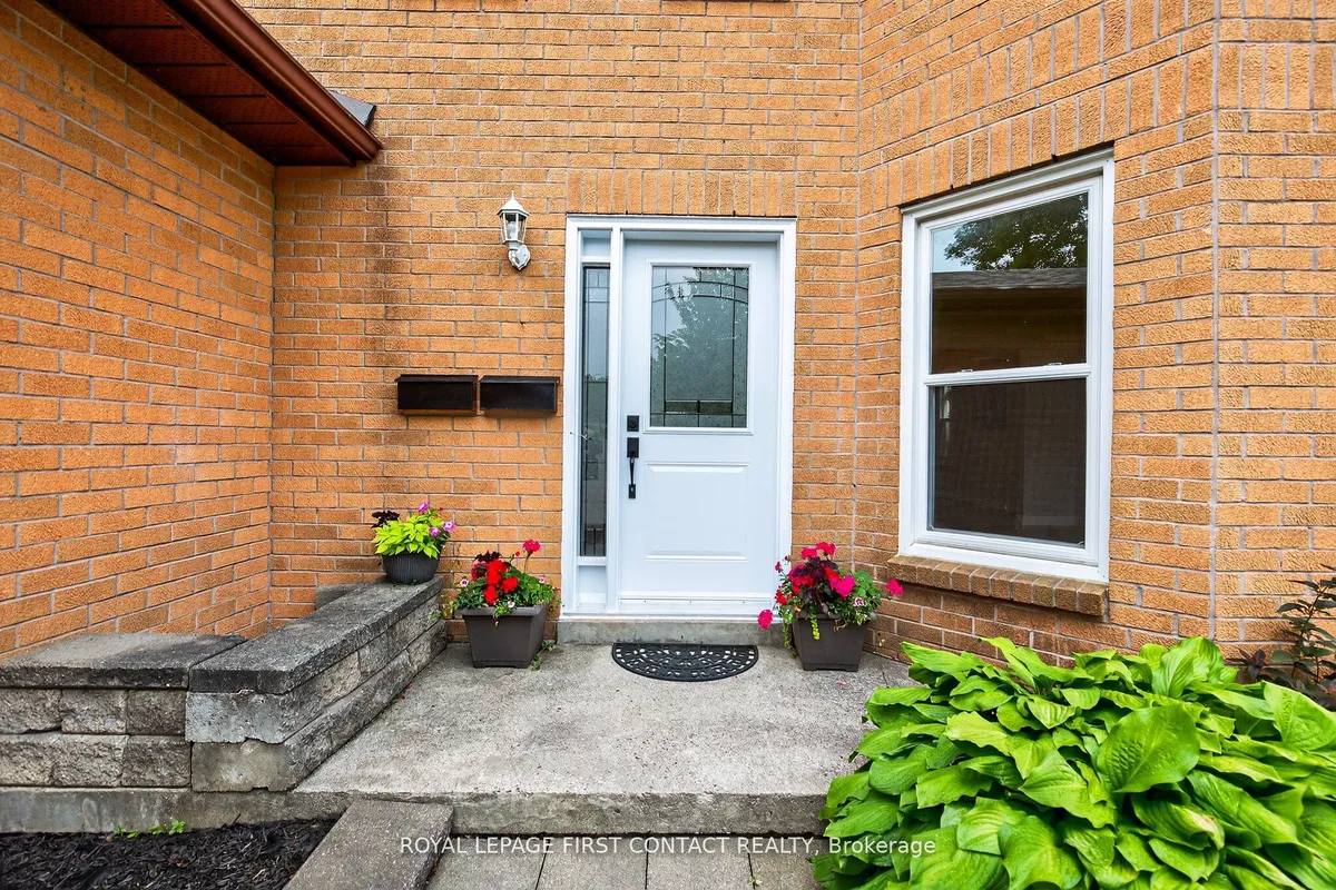 101 Browning Trail, ON L4N 6J4