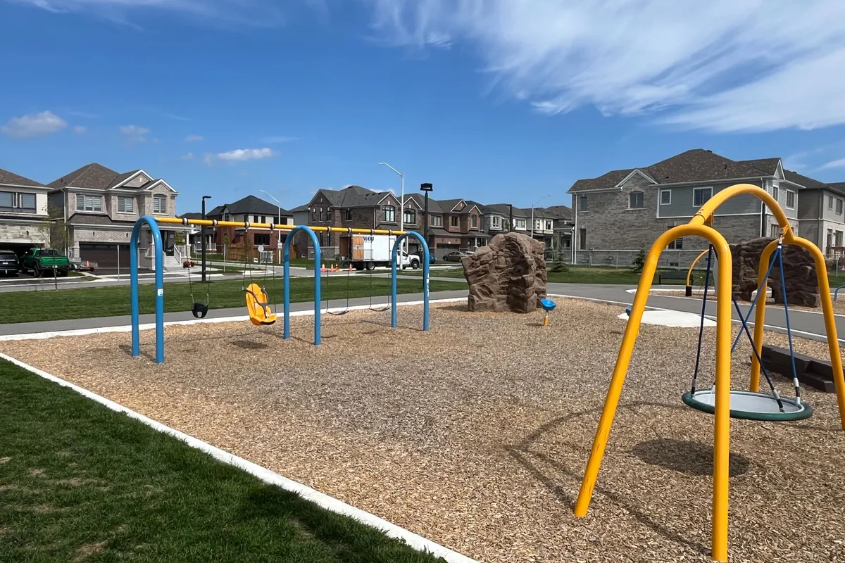 32 Sagewood Crescent, ON L9S 2Z4