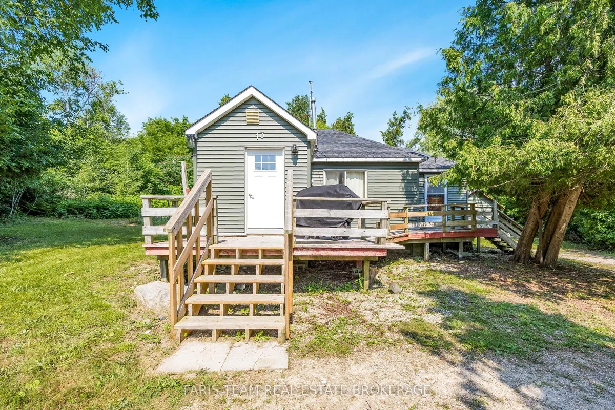 13 Arthur Street, ON L9Y 3Z1