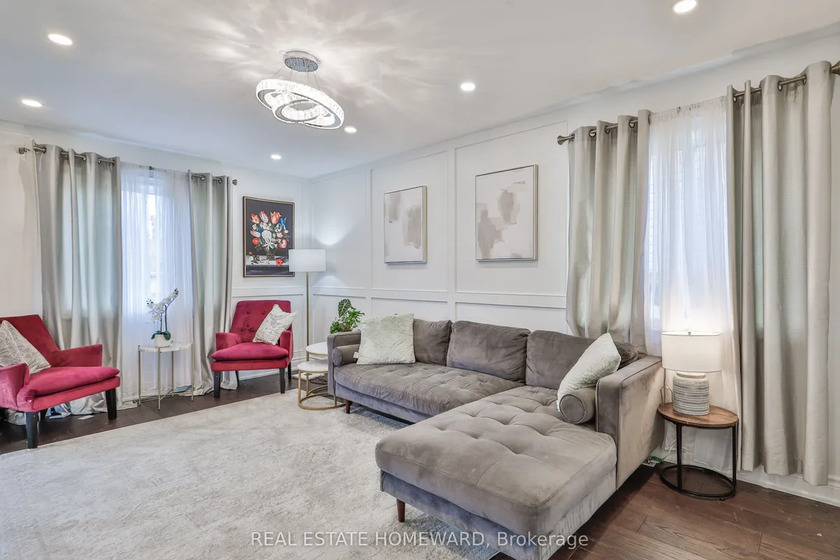 20 MASTERS Drive, ON L4M 6W4