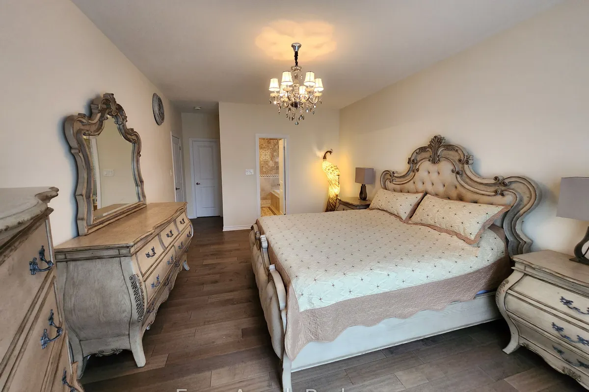 121 Allegra Drive, ON L9Z 0H5