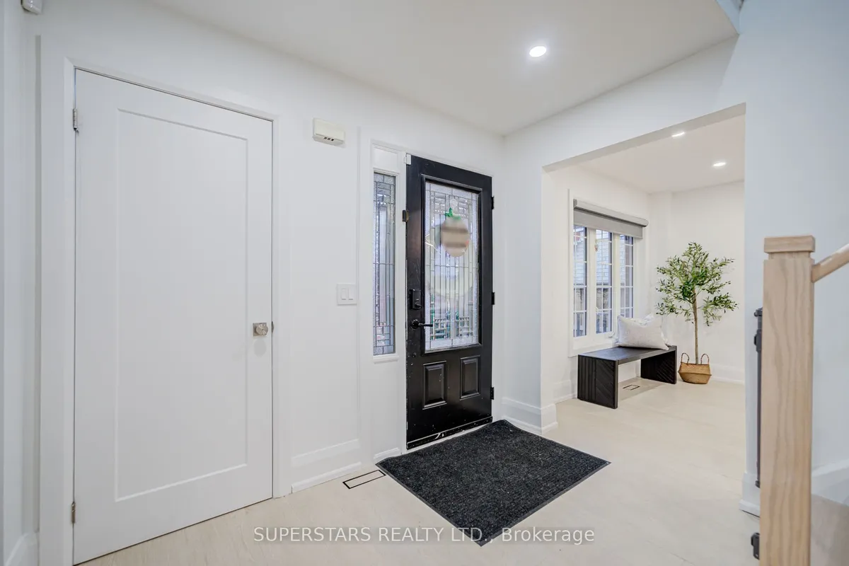 163 Brucker Road, ON L4N 8R8