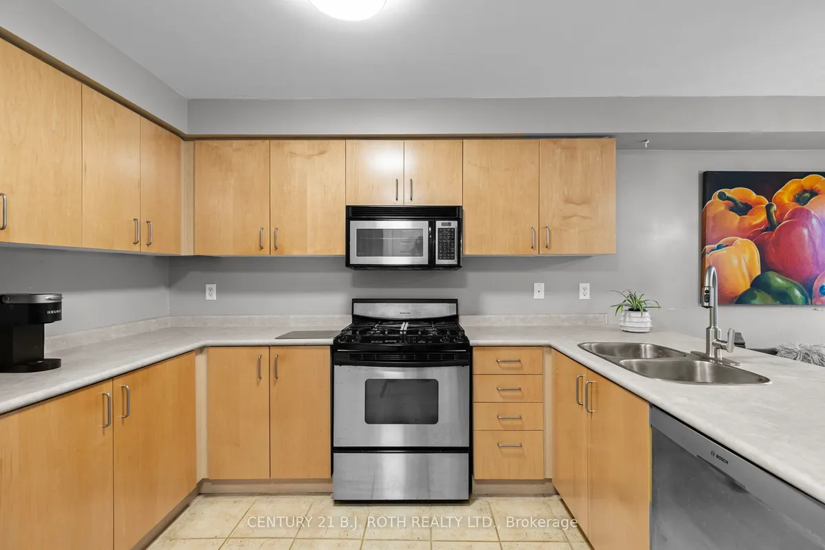 359 FERNDALE Drive, ON L4N 9Y6