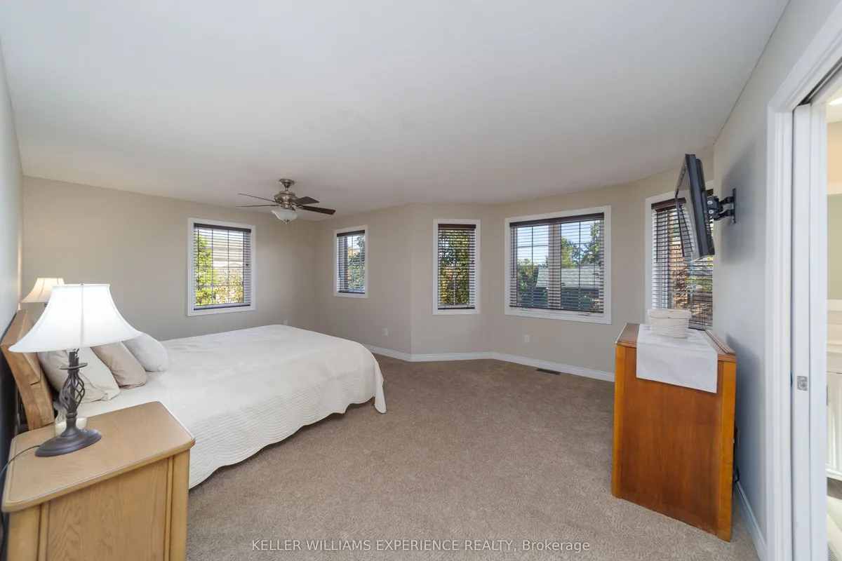 175 Hanmer Street, ON L4N 7J8